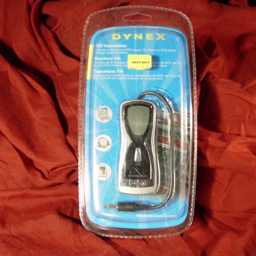 Brand New Dynex DX-MP3FM FM Transmitter Play Music Through Your Car Stereo